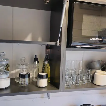 Lisoviy Zatyshok 2 ,котеджі,басейн,чан-джакузі 3*