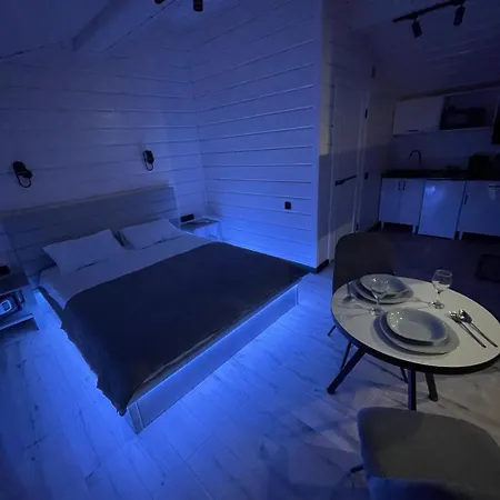 Lisoviy Zatyshok 2 ,котеджі,басейн,чан-джакузі Guest house