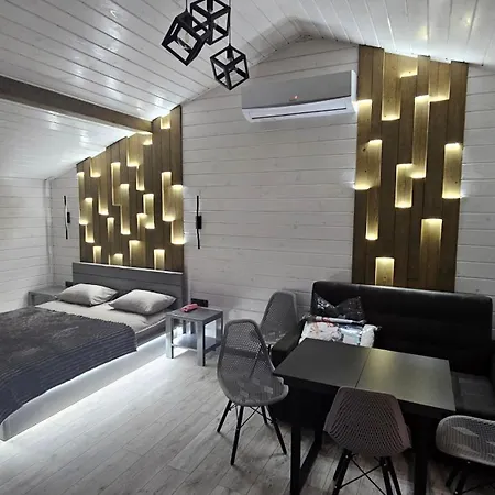 Lisoviy Zatyshok 2 ,котеджі,басейн,чан-джакузі